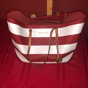Michael Kors Jet Set large tote